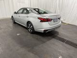 Used 2022 Nissan Altima 2.5 SV image 5