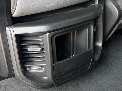 Used 2022 RAM 1500 Big Horn AWD/4WD image 18