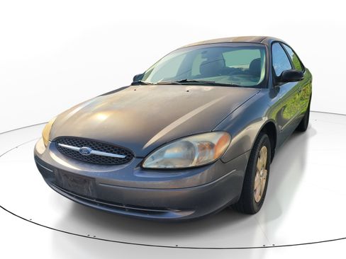 Used 2003 Ford Taurus LX FWD image 3