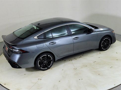 New 2026 Nissan Sentra SR w/ SR Premium Package image 22