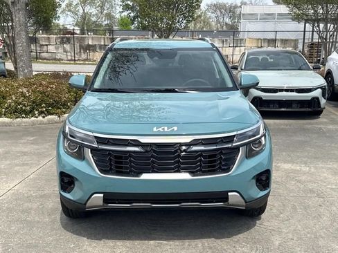 New 2026 Kia Seltos EX FWD image 2