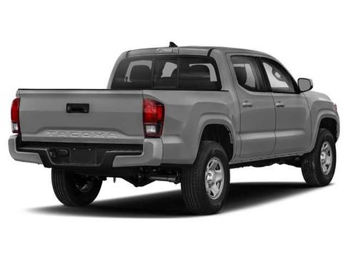 Used 2019 Toyota Tacoma SR5 AWD/4WD image 2