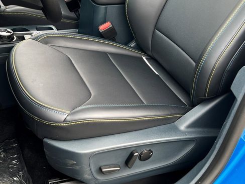 New 2025 Ford Maverick Lobo image 22