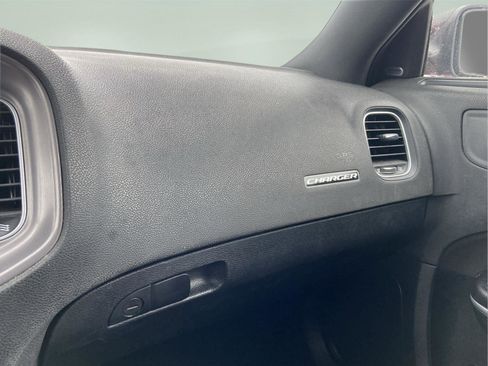 Used 2023 Dodge Charger SXT RWD image 32