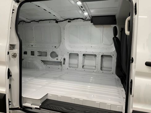 Used 2024 Ford Transit 350 XL image 17