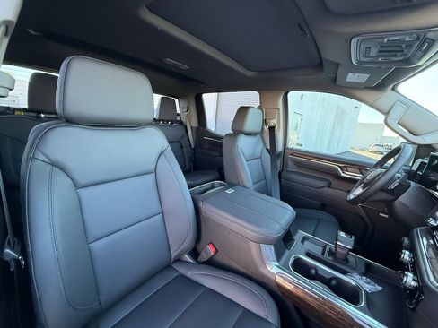New 2026 GMC Sierra 1500 Elevation w/ Elevation Premium Package image 13