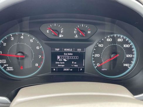 Used 2025 Chevrolet Malibu LT image 23