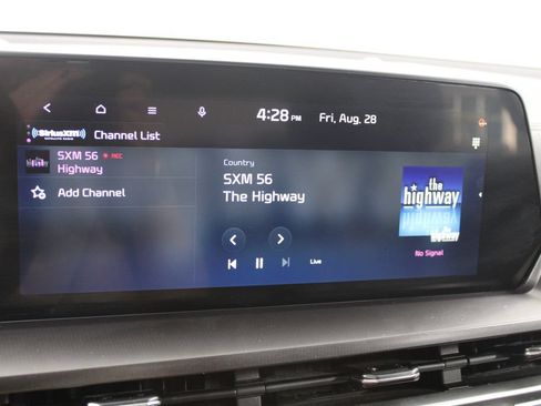 Used 2025 Kia Telluride S FWD image 46