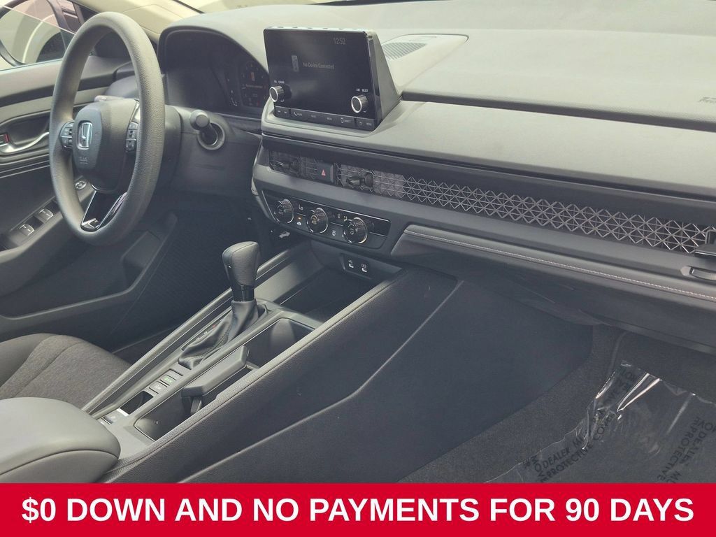 Used 2025 Honda Accord LX image 31