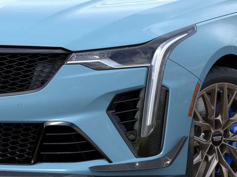 New 2026 Cadillac CT4 V Blackwing image 10