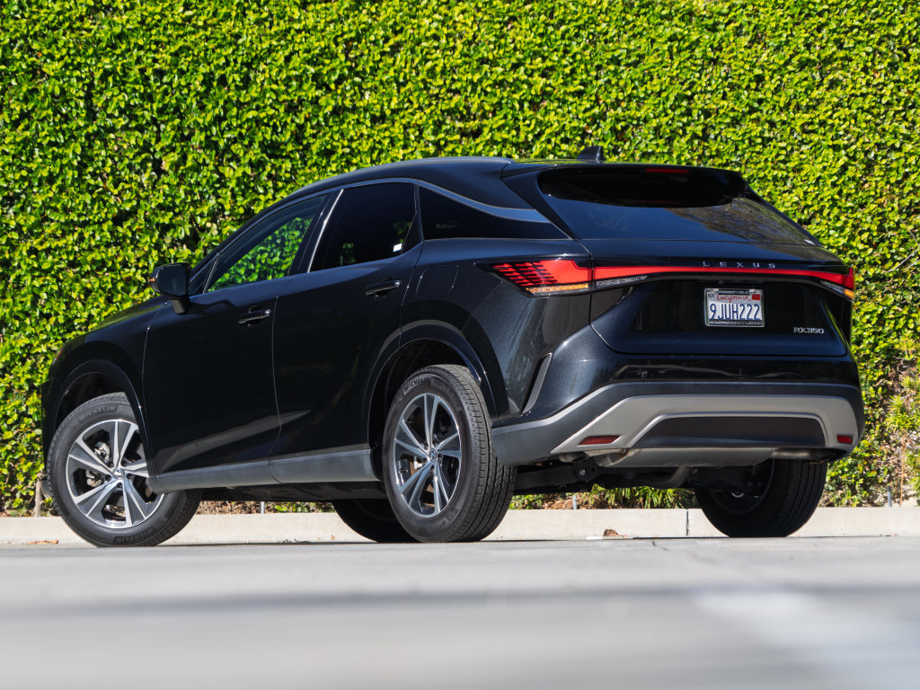 Certified 2024 Lexus RX 350 FWD w/ Technology Package image 2