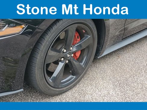 Used 2022 Ford Mustang GT Premium w/ Black Accent Package RWD image 5