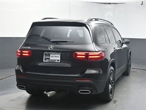 Used 2025 Mercedes-Benz GLB 250 GLB 250 image 7