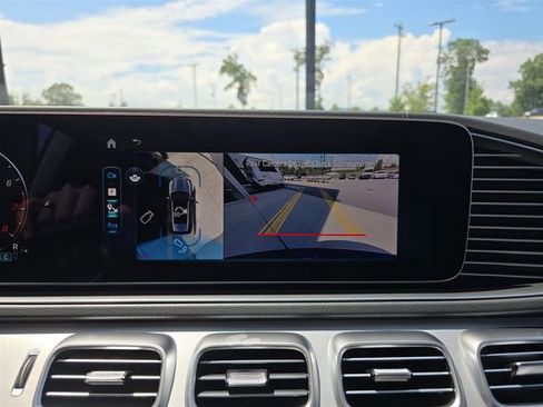 Used 2025 Mercedes-Benz GLE 350 4MATIC image 30