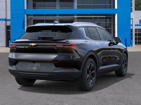 New 2026 Chevrolet Equinox EV LT AWD/4WD image 4