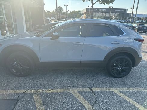 Used 2025 MAZDA CX-30 AWD 2.5 S w/ Select Sport Pkg image 4