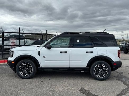 New 2026 Ford Bronco Sport Outer Banks w/ Outer Banks Tech Package+ AWD/4WD image 35