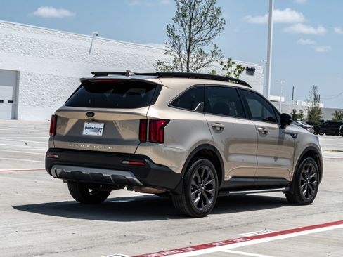 Used 2021 Kia Sorento SX Prestige AWD/4WD image 9