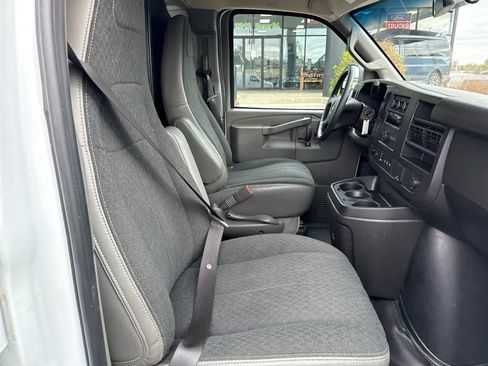 Used 2024 Chevrolet Express 2500 w/ Driver Convenience Package image 21