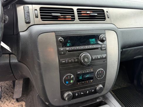 Used 2012 Chevrolet Silverado 2500 LTZ w/ LTZ Plus Package AWD/4WD image 21