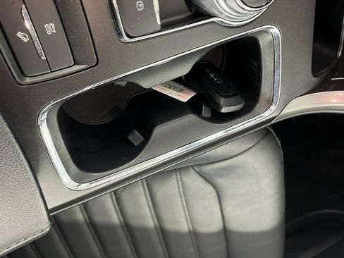 Used 2017 Ford Fusion SE w/ Equipment Group 602A image 13