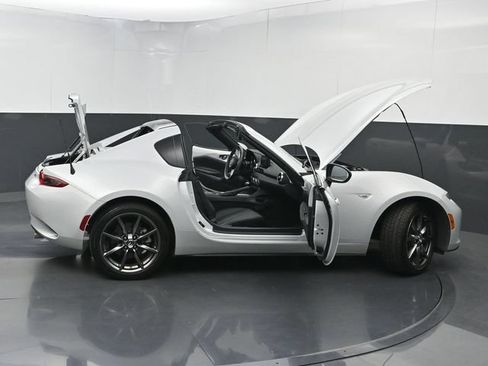 Used 2019 MAZDA MX-5 Miata RF Grand Touring RWD image 36