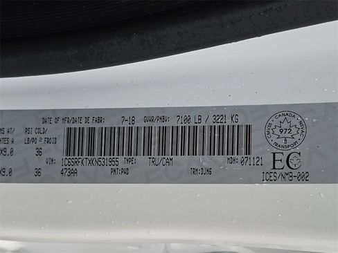 Used 2019 RAM 1500 Laramie Longhorn image 38