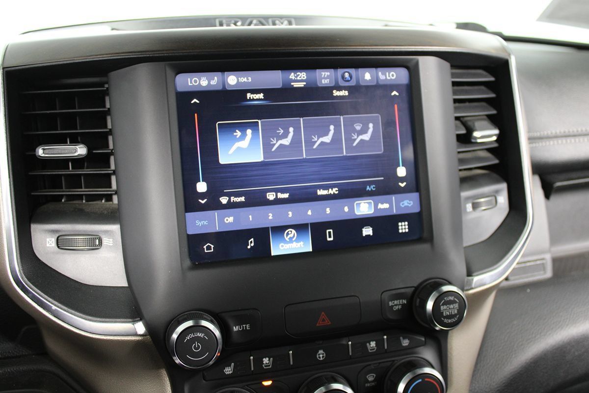 Used 2022 RAM 1500 Laramie RWD image 30