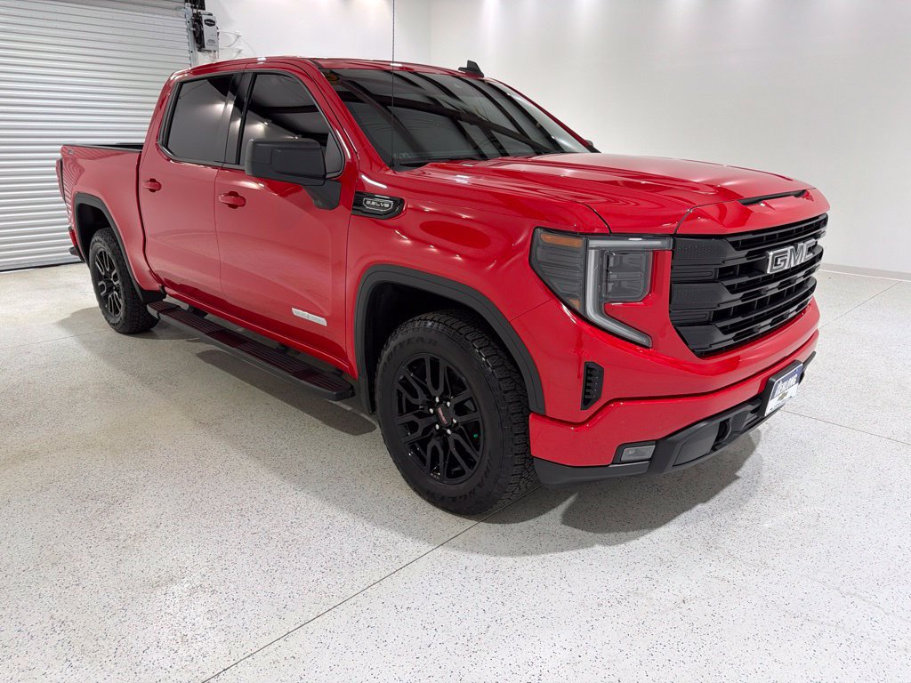 Used 2025 GMC Sierra 1500 Elevation AWD/4WD image 7