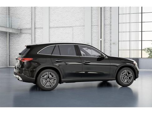 New 2026 Mercedes-Benz GLC 300 GLC 300 image 18