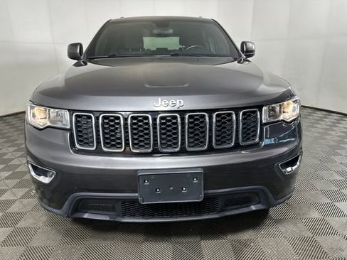 Used 2020 Jeep Grand Cherokee Laredo image 8