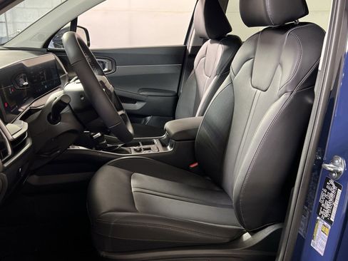 New 2026 Kia Sorento S image 11