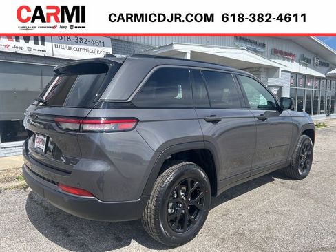 New 2026 Jeep Grand Cherokee Altitude AWD/4WD image 6