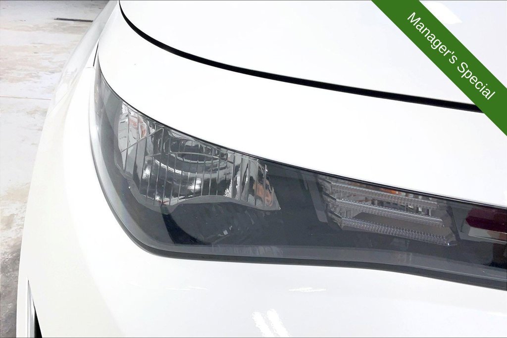 Used 2025 Kia Soul LX w/ LX Technology Package FWD image 34
