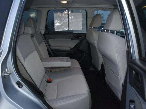 Used 2018 Subaru Forester 2.5i Premium w/ All-Weather Package image 35