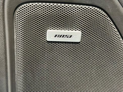 Certified 2022 GMC Sierra 1500 AT4 w/ AT4 Premium Package image 18