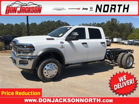 New 2026 RAM 5500 Tradesman w/ Chrome Appearance Group image 1