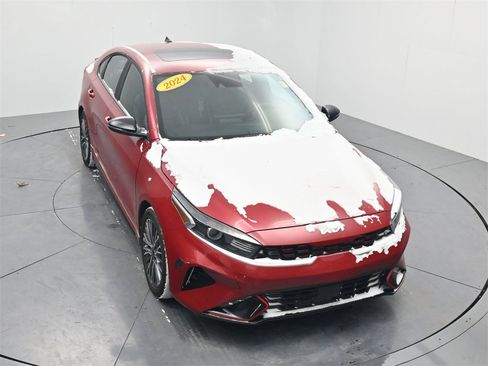 Certified 2024 Kia Forte GT-Line w/ GT-Line Premium Package image 45