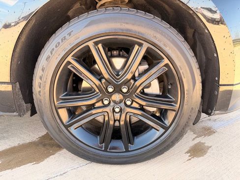 Used 2021 Ford Edge ST-Line FWD image 12