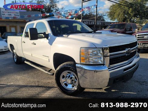 Used 2010 Chevrolet Silverado 2500 LT image 1