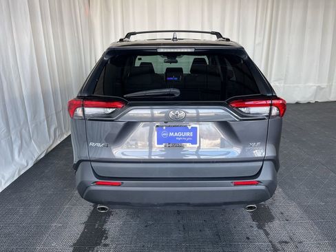 Used 2023 Toyota RAV4 XLE image 27