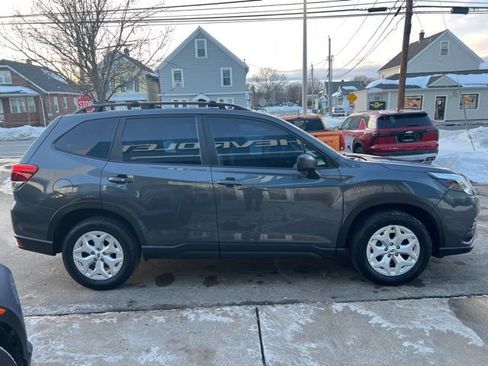Used 2024 Subaru Forester Base image 7