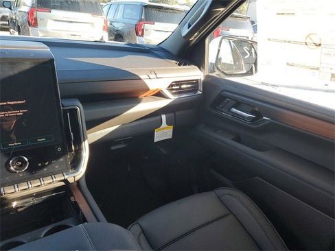 New 2026 GMC Yukon XL Denali image 15