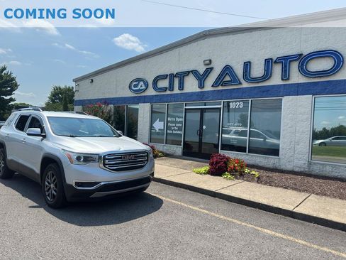 Used 2017 GMC Acadia SLT FWD image 1