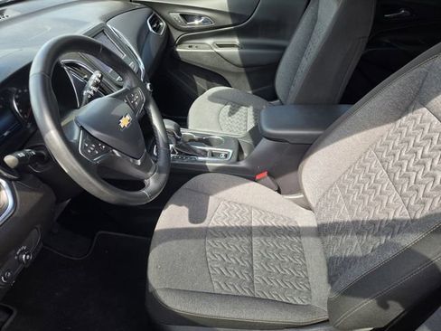 Used 2024 Chevrolet Equinox LT AWD/4WD image 12