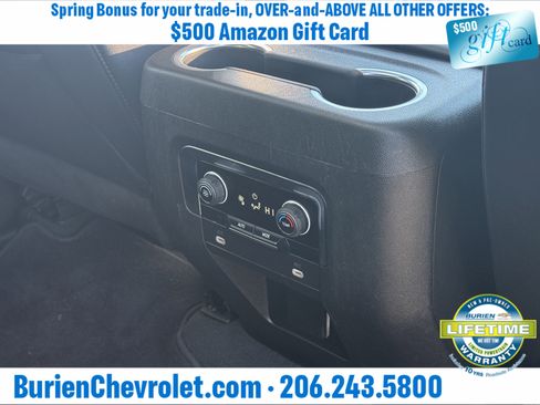 Used 2023 Chevrolet Suburban Z71 image 27