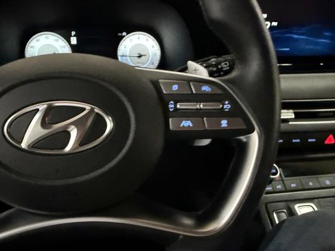 Used 2023 Hyundai Palisade Limited AWD/4WD image 17