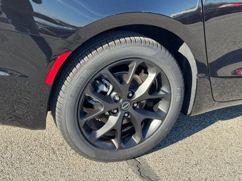 New 2026 Chrysler Pacifica Select w/ S Appearance Package image 5