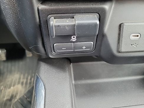 Used 2021 GMC Sierra 1500 AT4 image 18