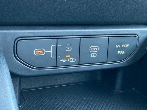 Used 2025 Kia K4 LXS image 21